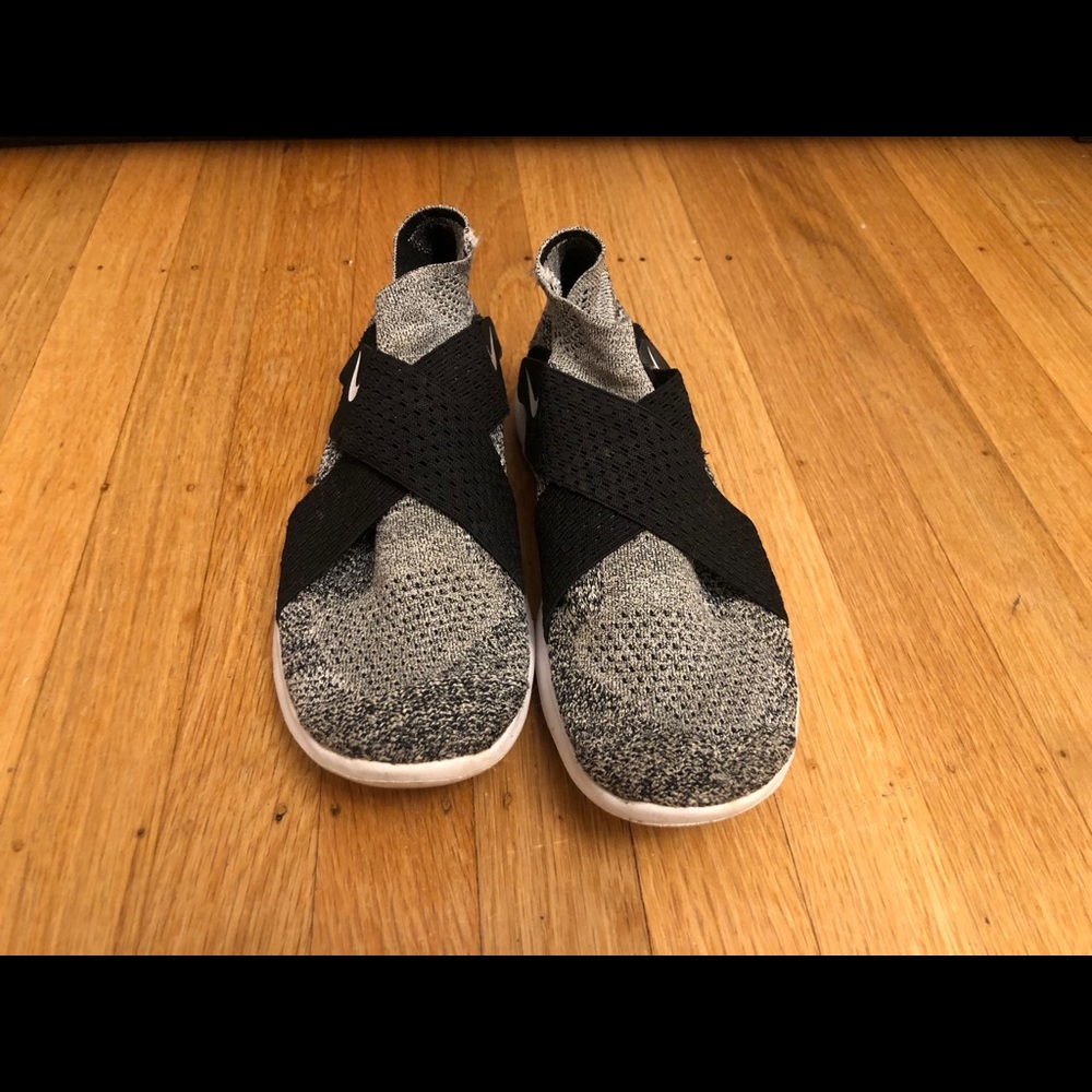 Nike Free Flyknit Running Shoes